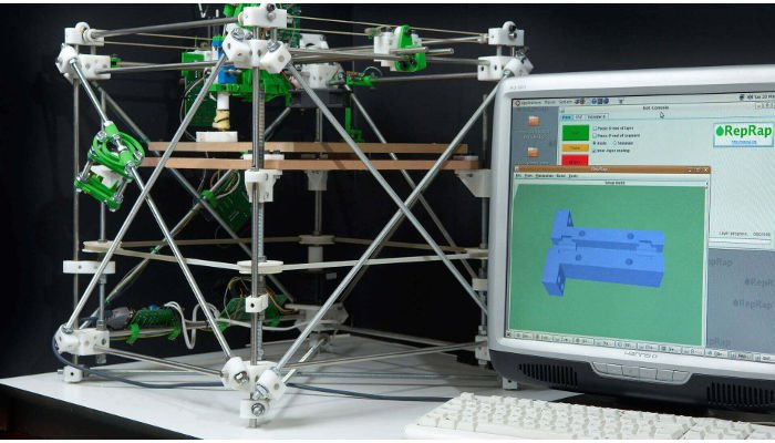 RepRap FDM 3D printer fused deposition modeling