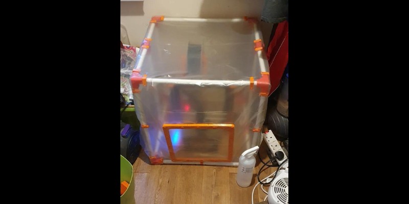 Using PVC Frame and Plastic Sheets to create a DIY Prusa enclosure