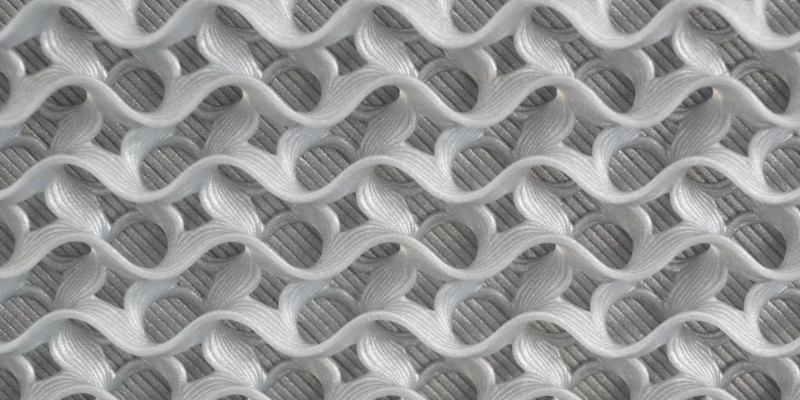 macro photo of gyroid infill pattern